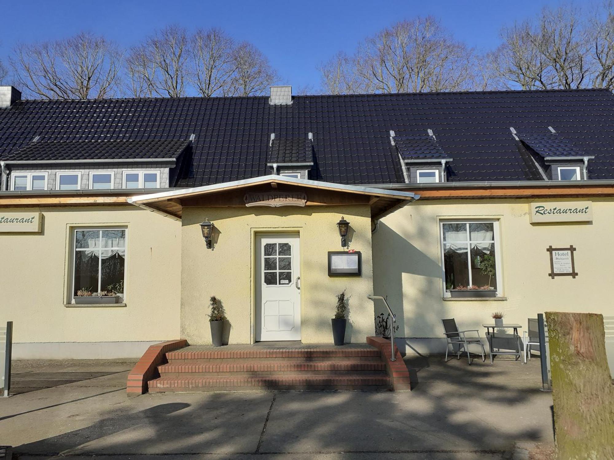Waldperle Hotel Jarmen Exterior photo